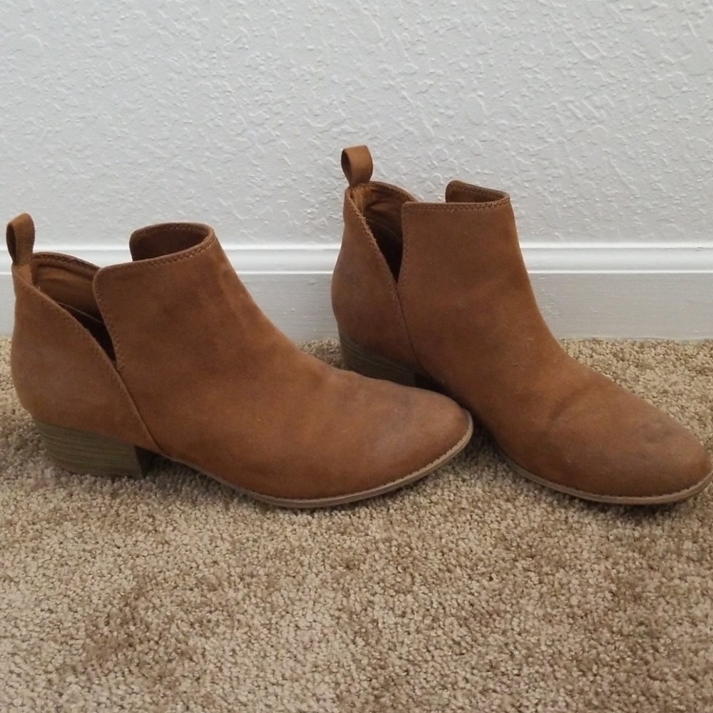 ankle booties
